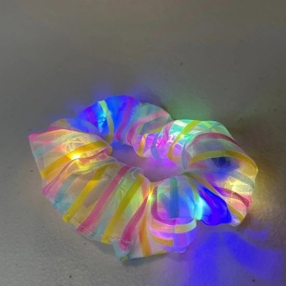 Random LED Hair Scrunchie Women OS Multicolor Excellent Light Up Rave Glow - Picture 2 of 4